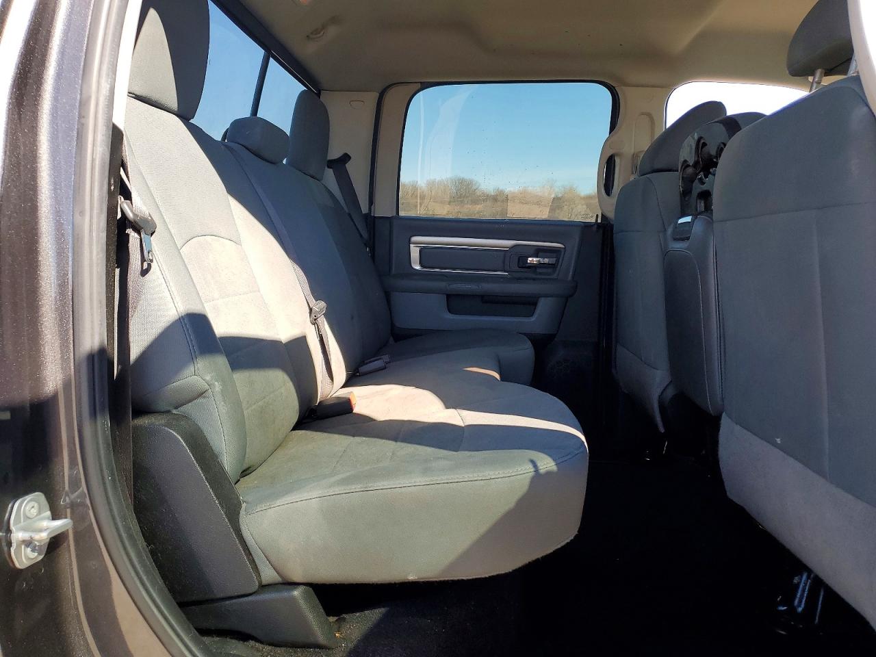 2018 RAM 2500 SLT photo 19