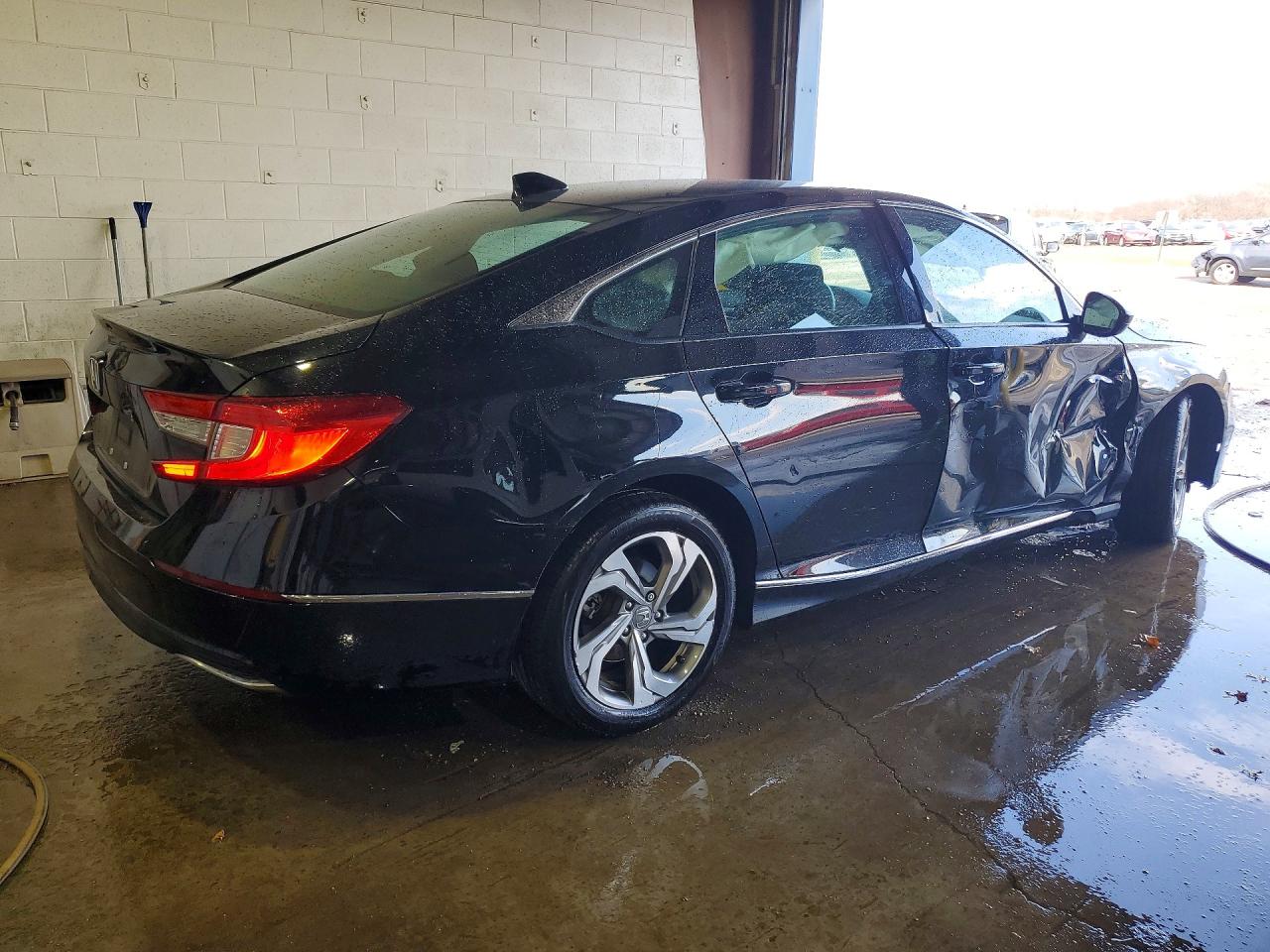 2020 HONDA ACCORD EX photo 7