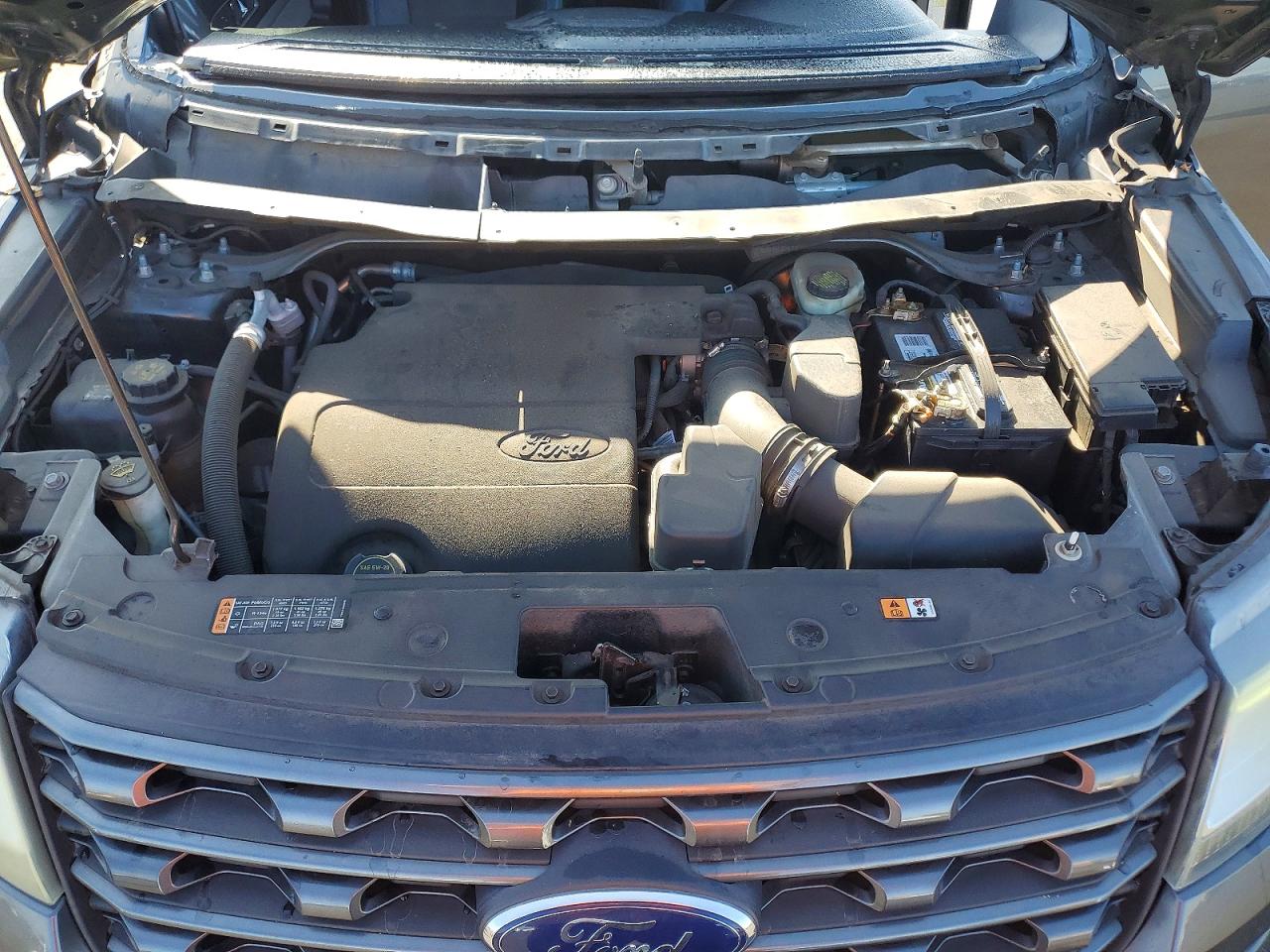 2017 FORD EXPLORER XLT photo 12