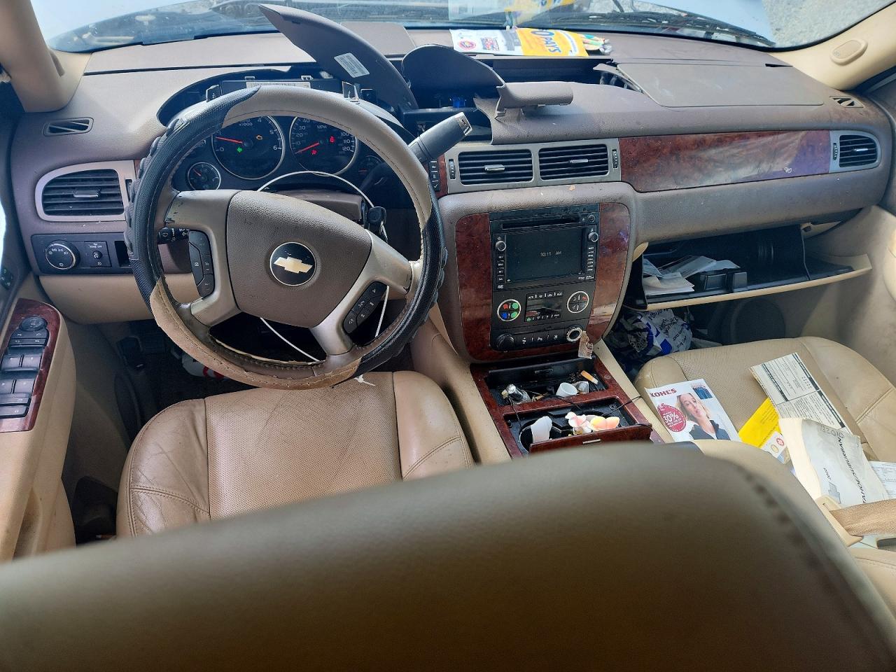 2010 CHEVROLET SUBURBAN C1500 LTZ photo 8