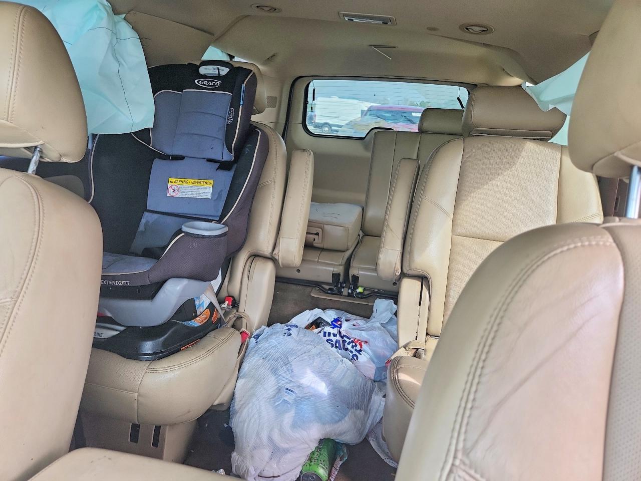 2010 CHEVROLET SUBURBAN C1500 LTZ photo 10