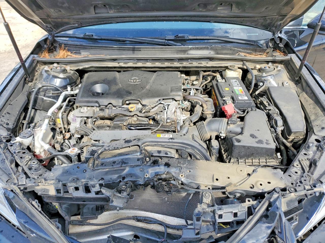2018 TOYOTA CAMRY LE photo 31