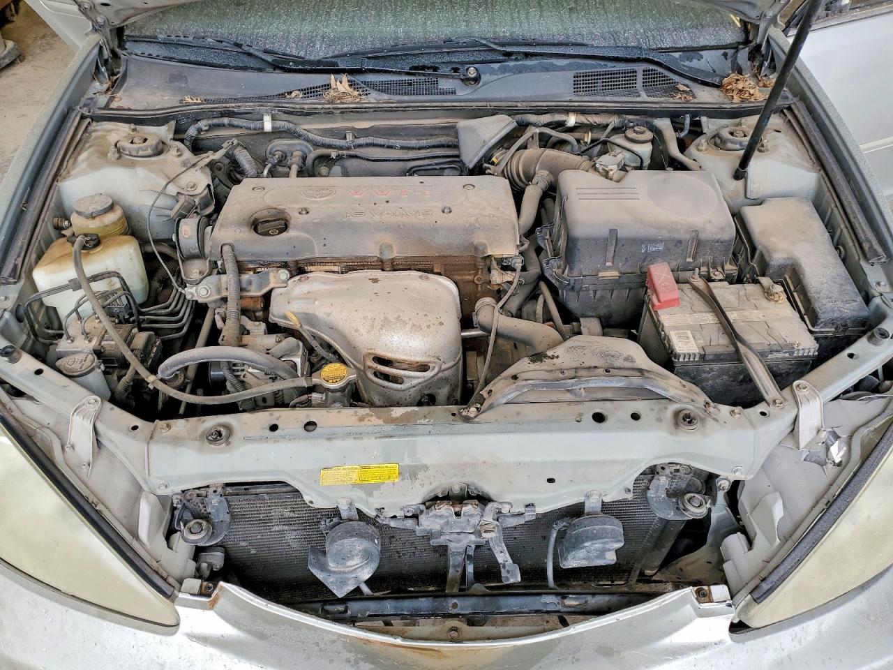 2002 TOYOTA CAMRY photo 21