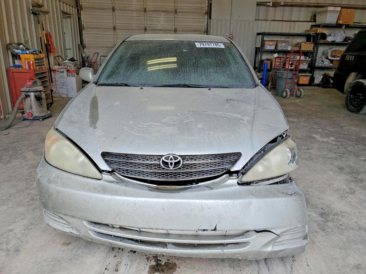 2002 TOYOTA CAMRY photo 9