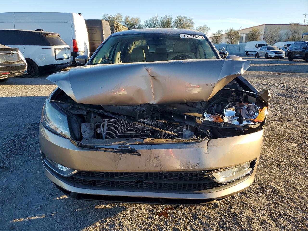 2015 VOLKSWAGEN PASSAT SEL photo 13