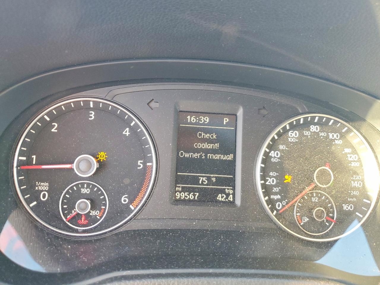 2015 VOLKSWAGEN PASSAT SEL photo 25