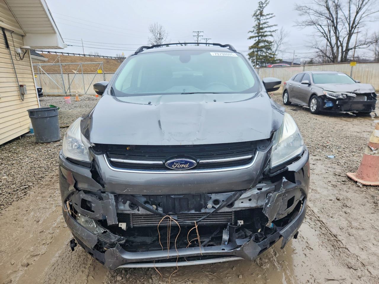 2013 FORD ESCAPE SEL photo 5