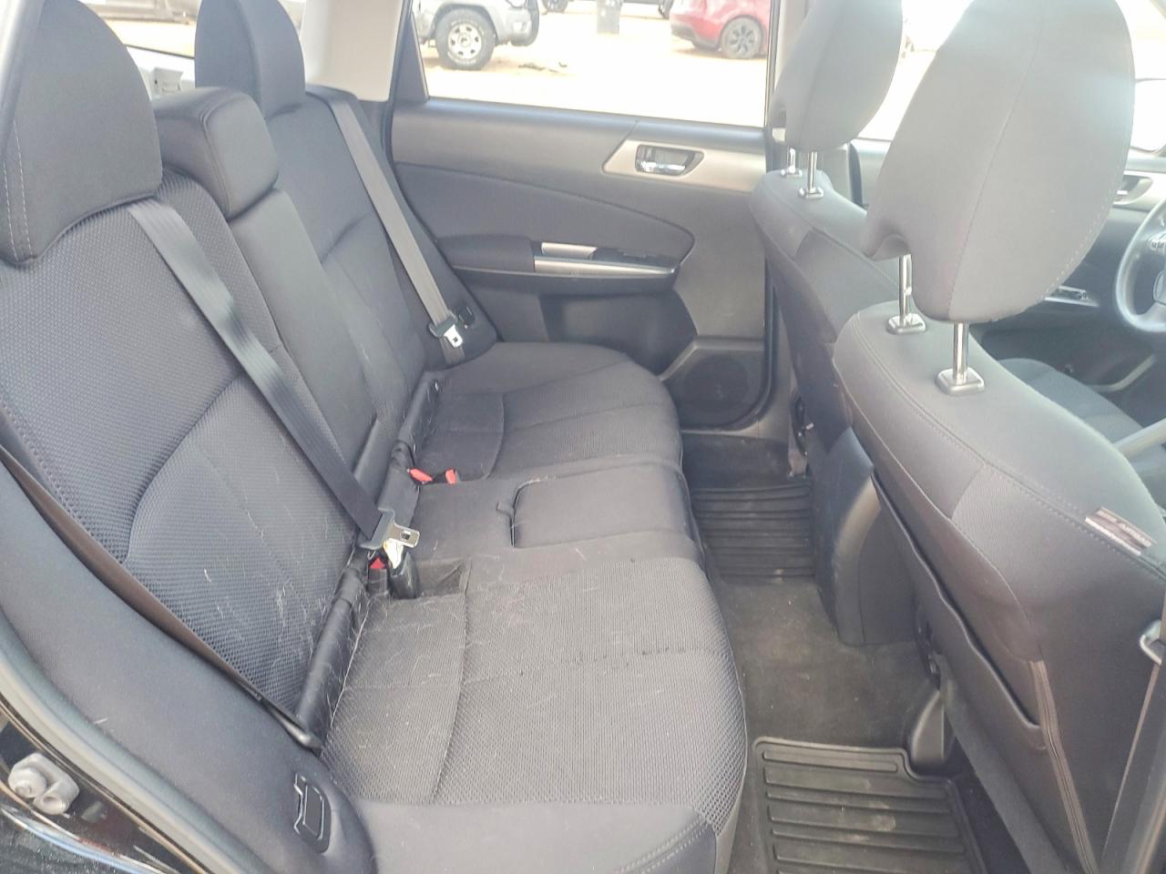 2011 SUBARU FORESTER 2.5X PREMIUM photo 31