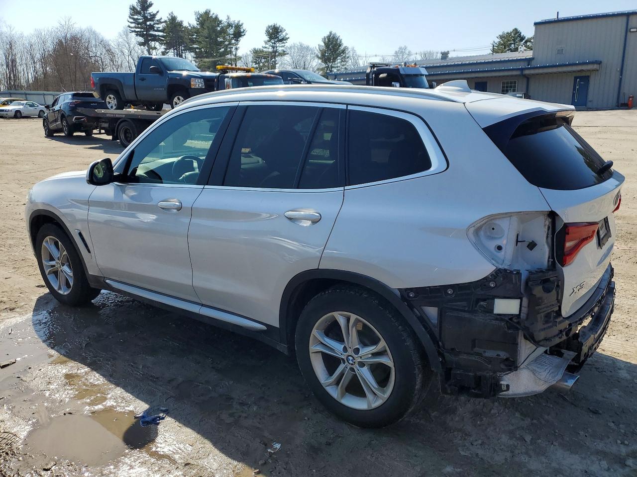 2020 BMW X3 XDRIVE30I photo 2