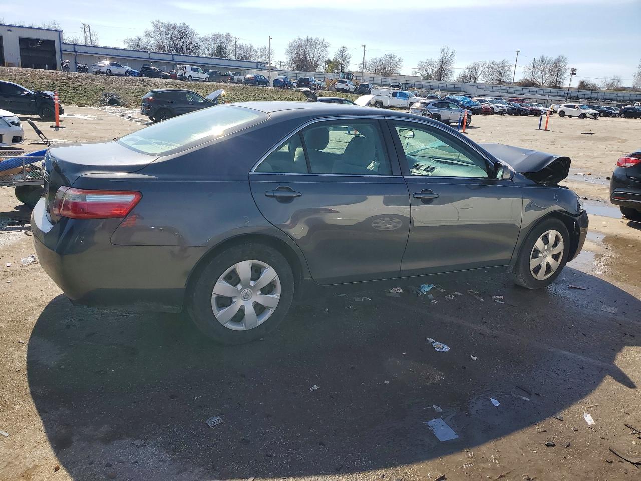 2009 TOYOTA CAMRY LE photo 7