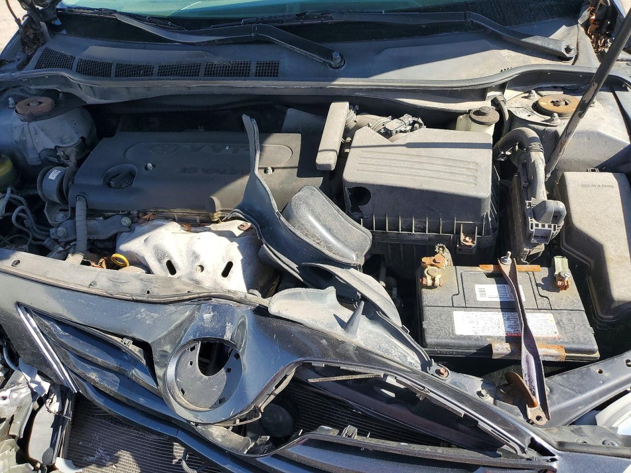 2009 TOYOTA CAMRY LE photo 31