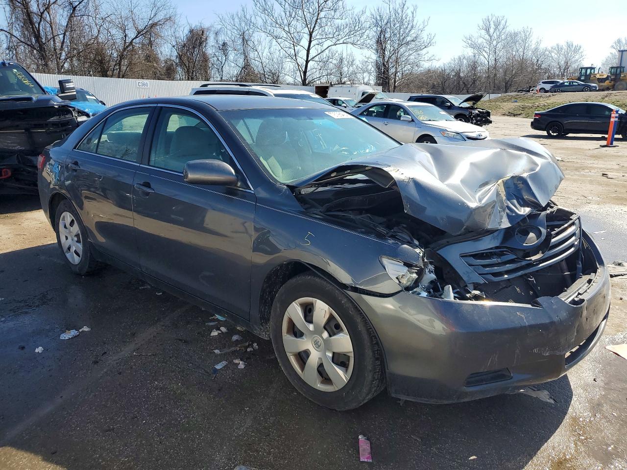 2009 TOYOTA CAMRY LE photo 10