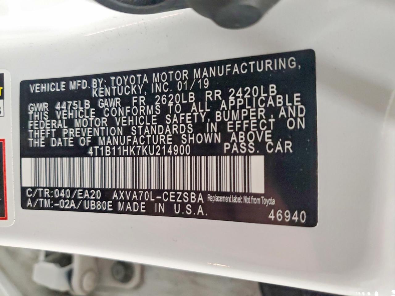 2019 TOYOTA CAMRY SE photo 23