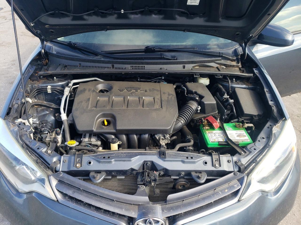 2015 TOYOTA COROLLA LE photo 11