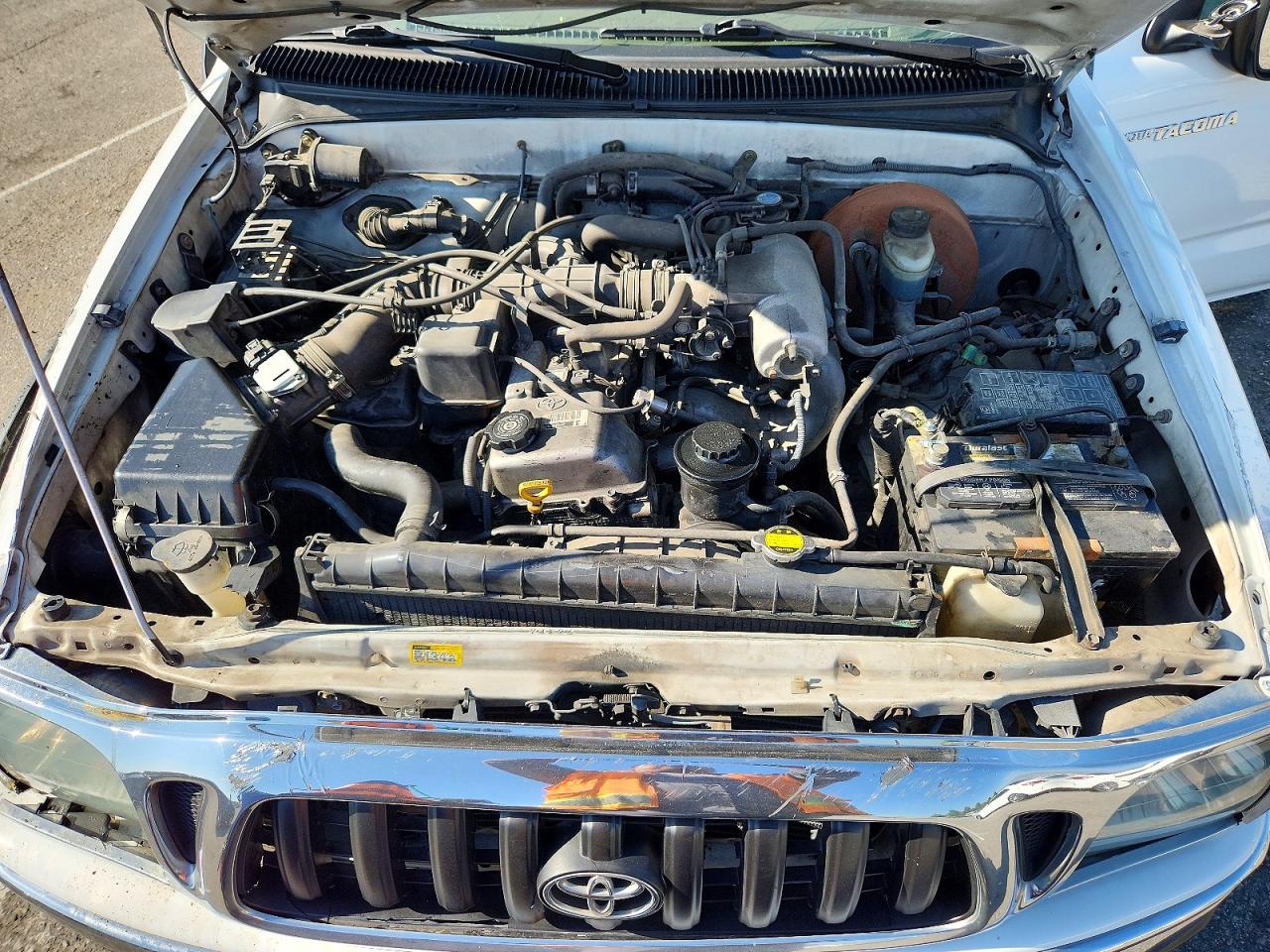 2004 TOYOTA TACOMA PRERUNNER photo 11
