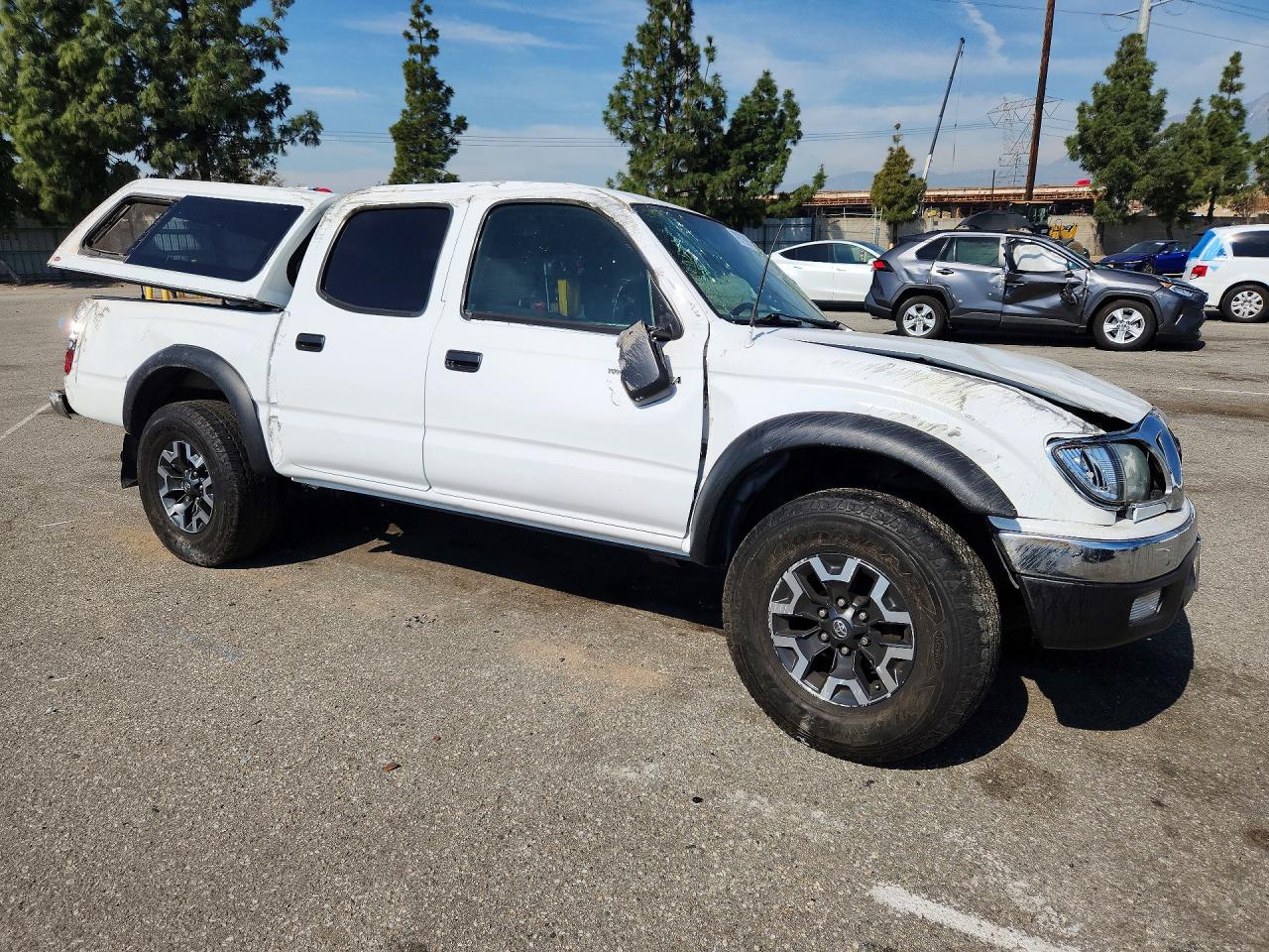 2004 TOYOTA TACOMA PRERUNNER photo 4