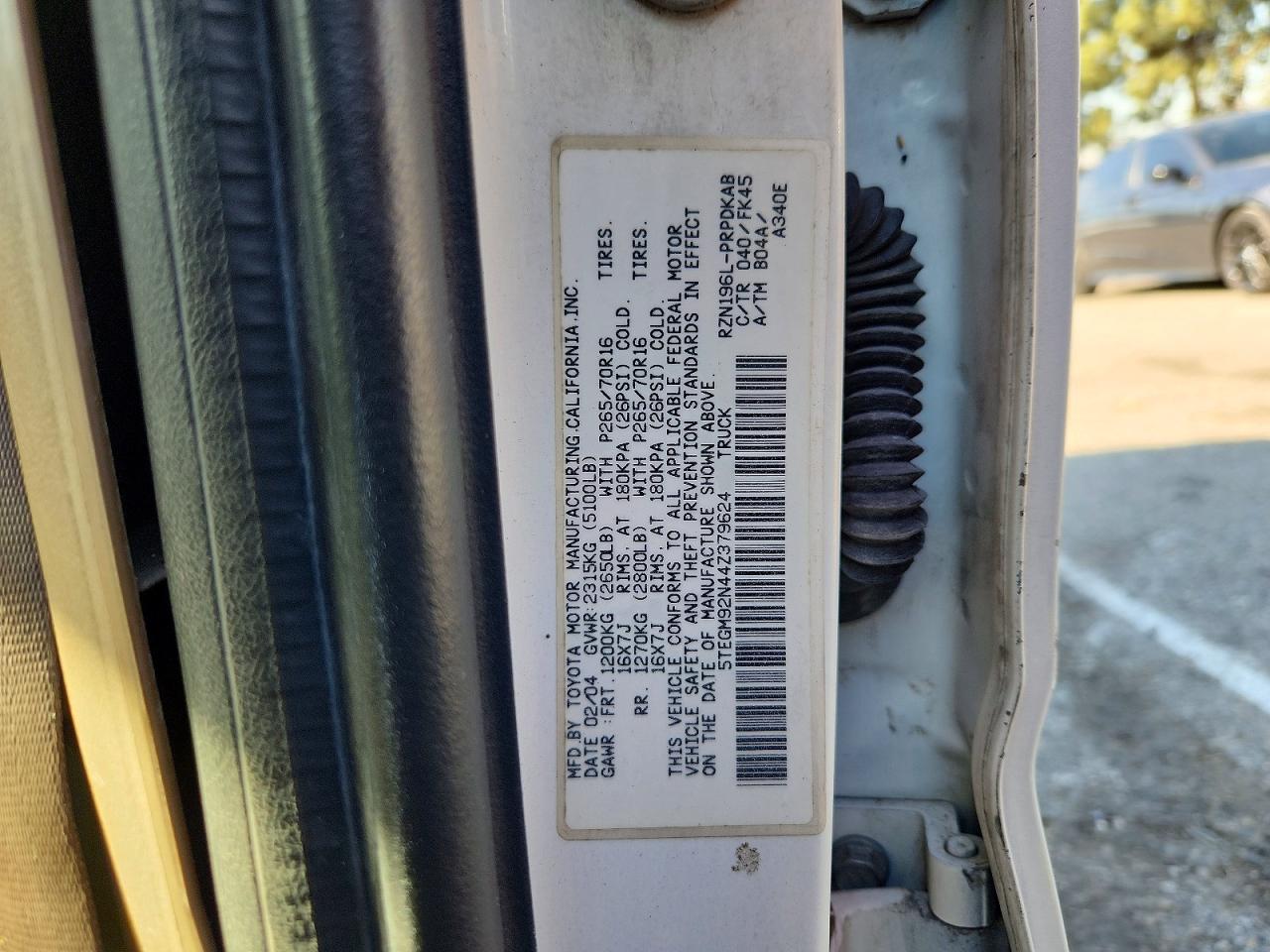 2004 TOYOTA TACOMA PRERUNNER photo 12