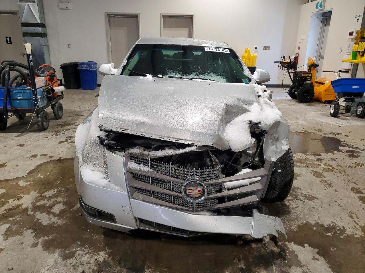 2009 CADILLAC CTS photo 5