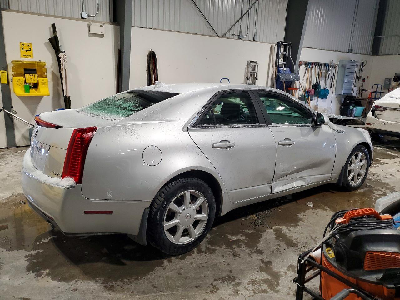 2009 CADILLAC CTS photo 3
