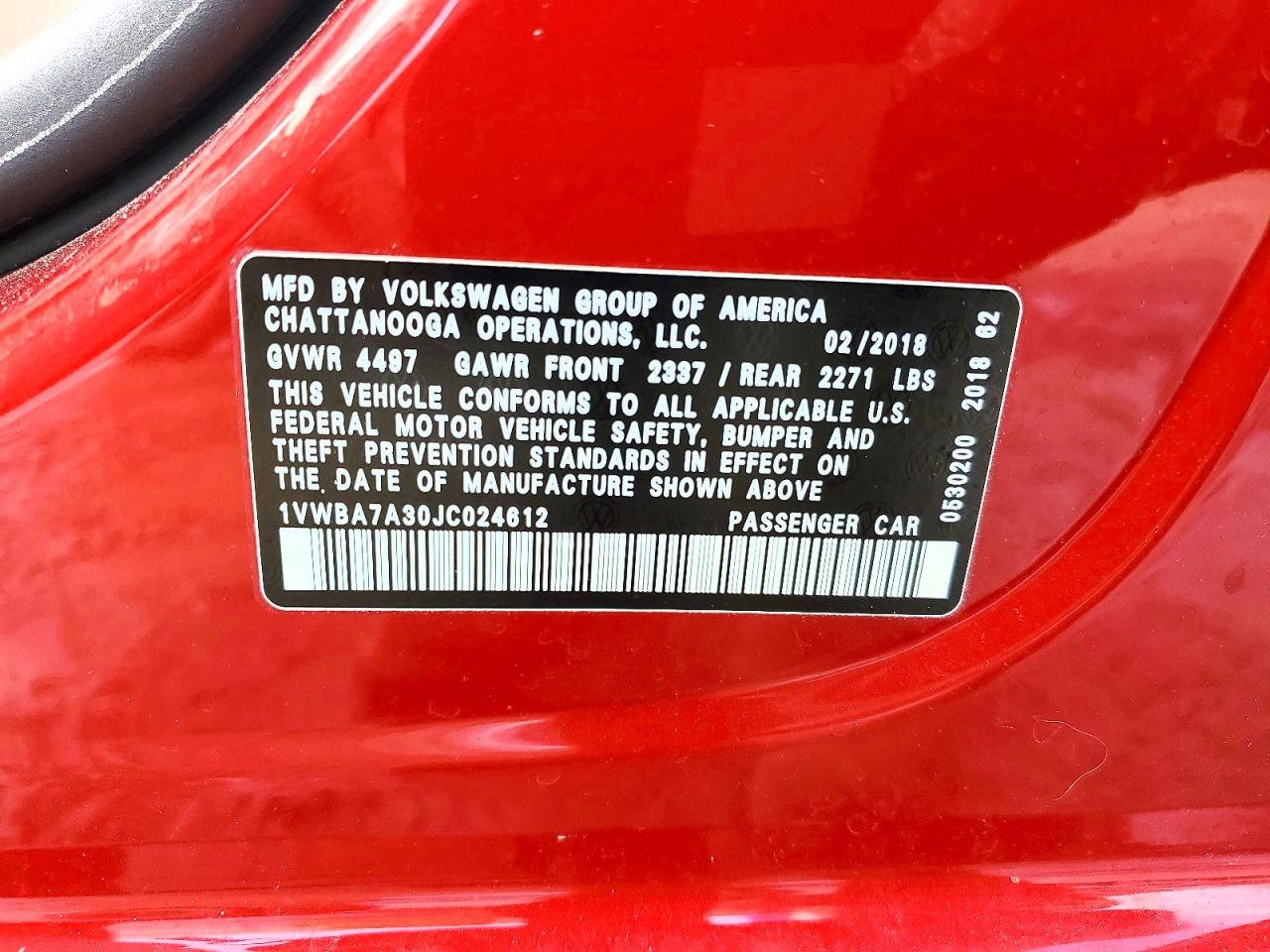 2018 VOLKSWAGEN PASSAT SE photo 12