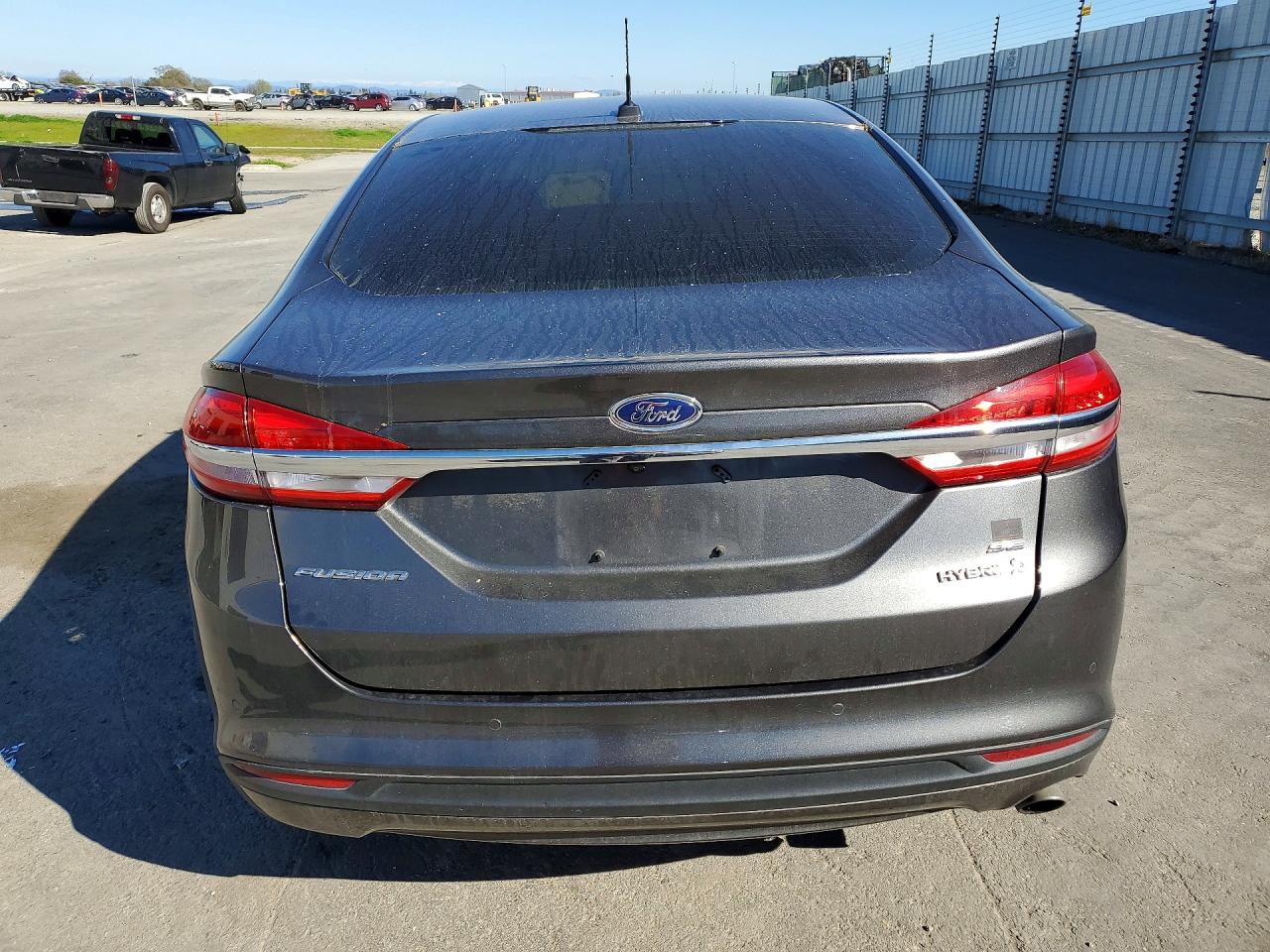 2017 FORD FUSION SE HYBRID photo 11