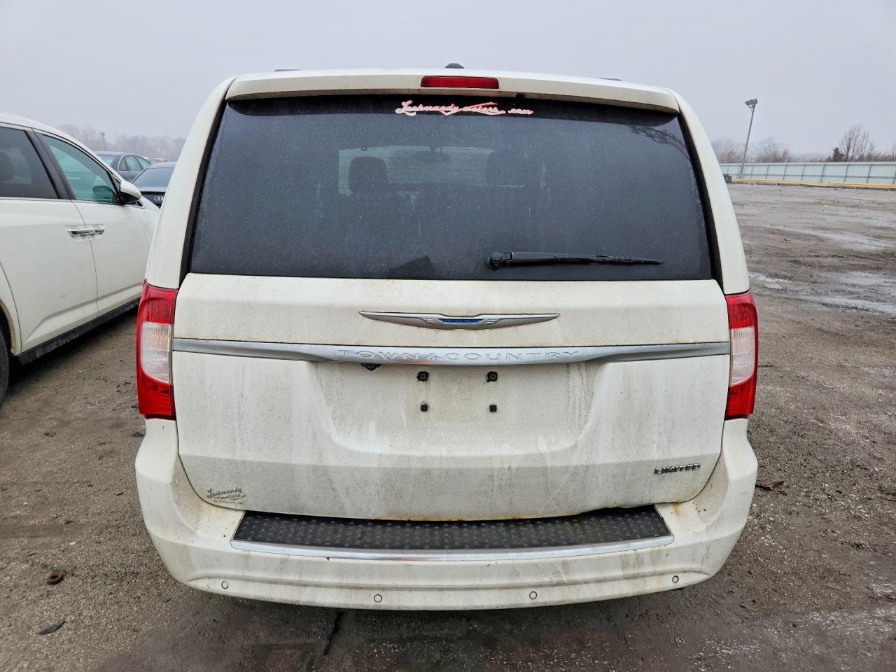 2012 CHRYSLER TOWN & COUNTRY LIMITED photo 16