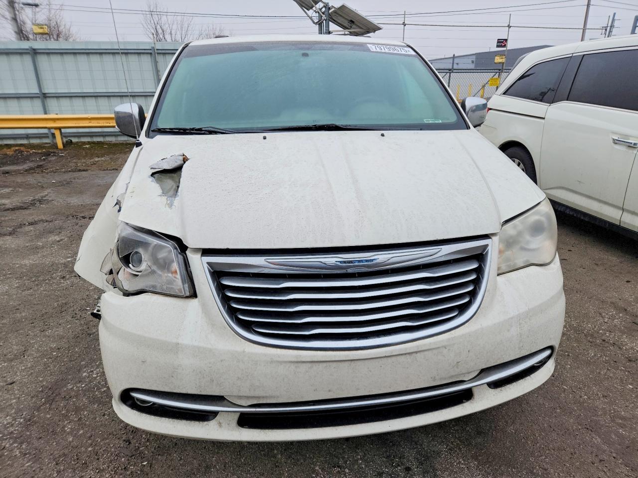 2012 CHRYSLER TOWN & COUNTRY LIMITED photo 13