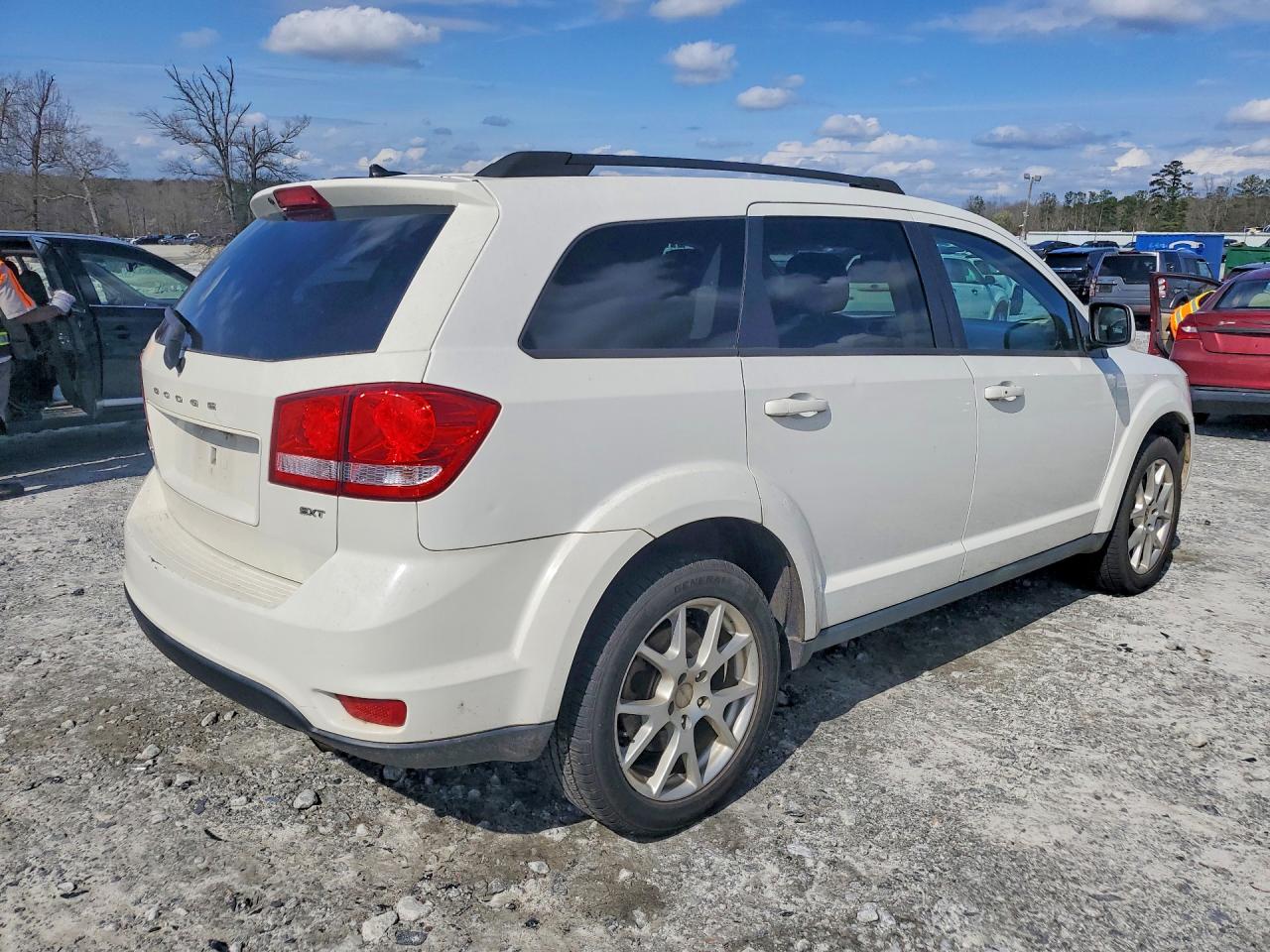 2014 DODGE JOURNEY SXT photo 7