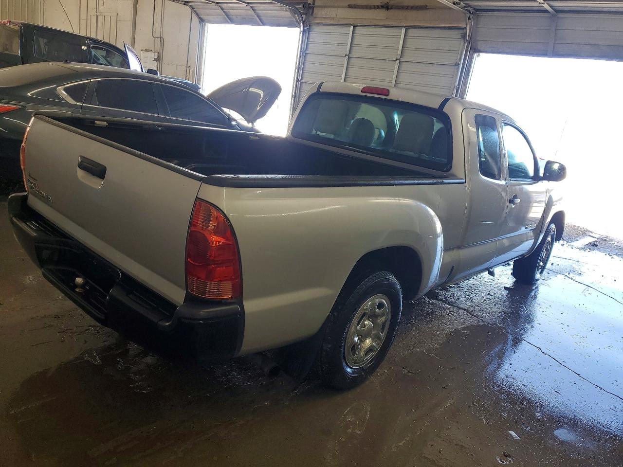 2012 TOYOTA TACOMA BASE photo 5