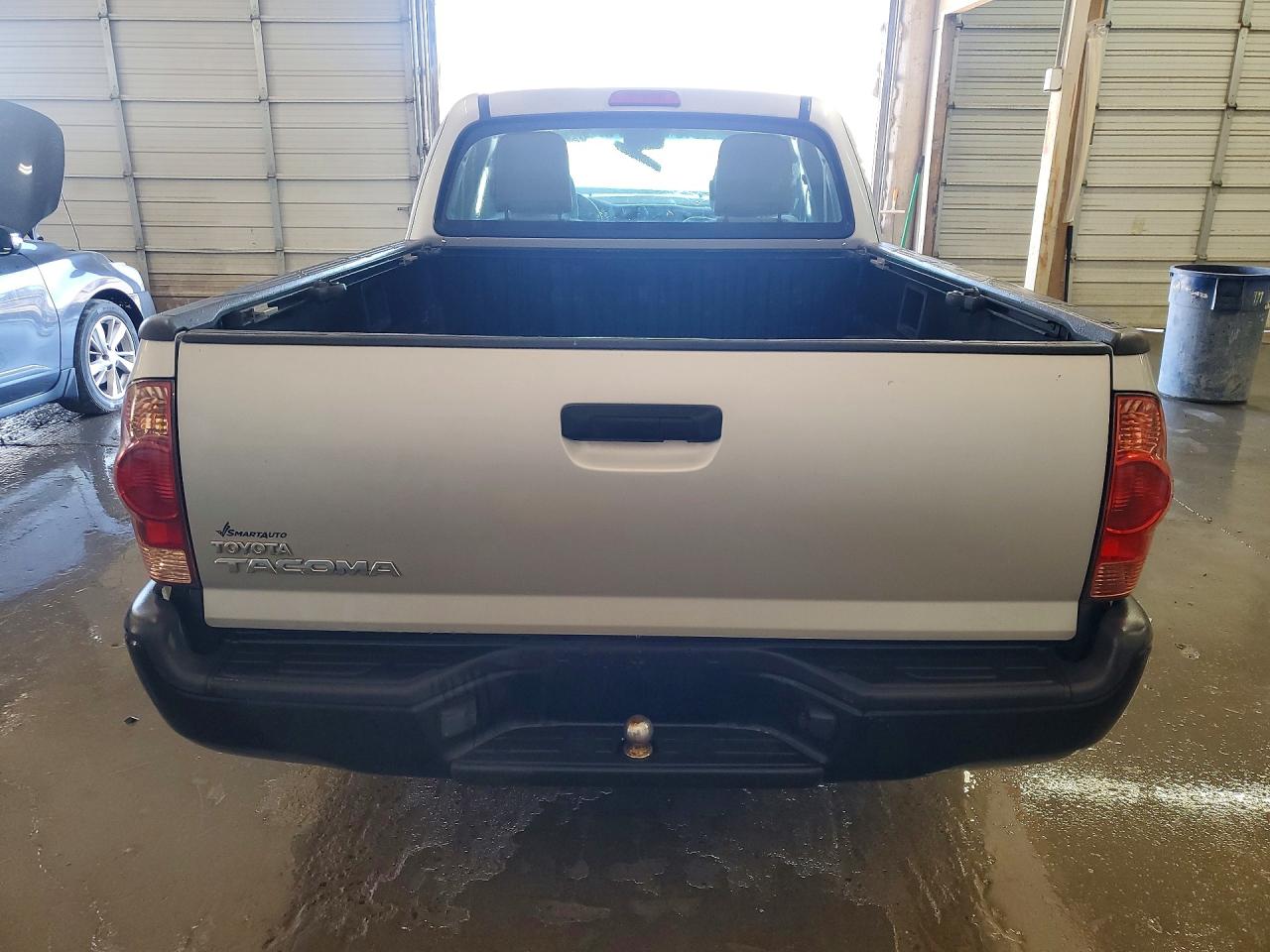 2012 TOYOTA TACOMA BASE photo 11