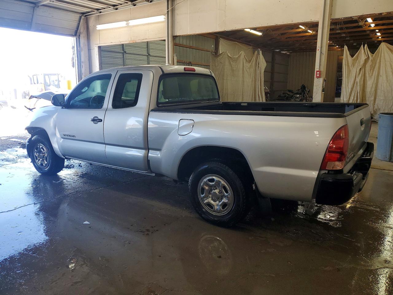 2012 TOYOTA TACOMA BASE photo 3