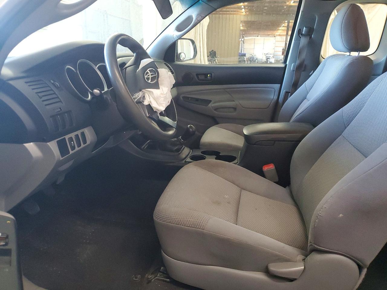 2012 TOYOTA TACOMA BASE photo 13