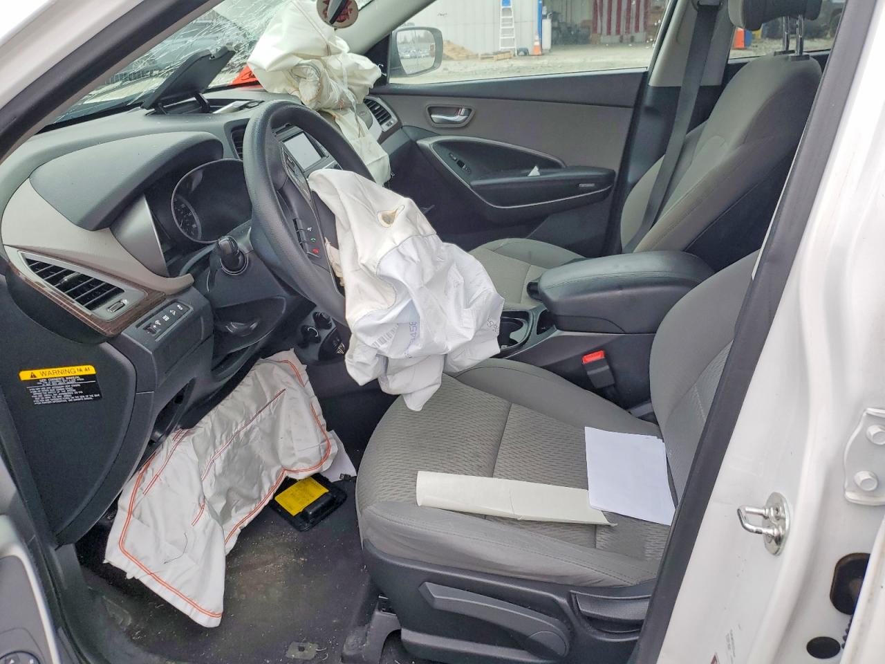 2018 HYUNDAI SANTA FE SPORT 2.4L photo 19