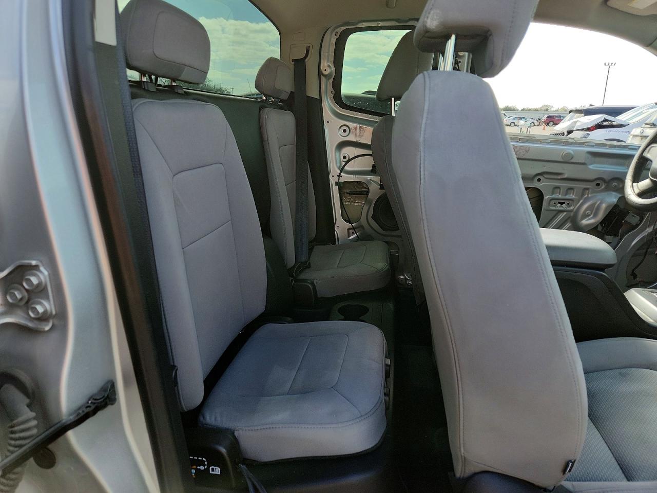 2020 CHEVROLET COLORADO photo 19