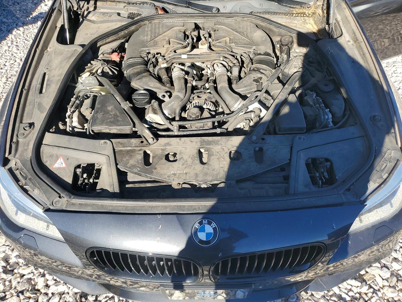 2014 BMW 550 XI photo 21