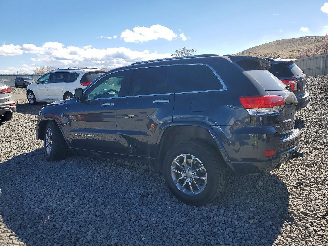 2014 JEEP GRAND CHEROKEE OVERLAND photo 2