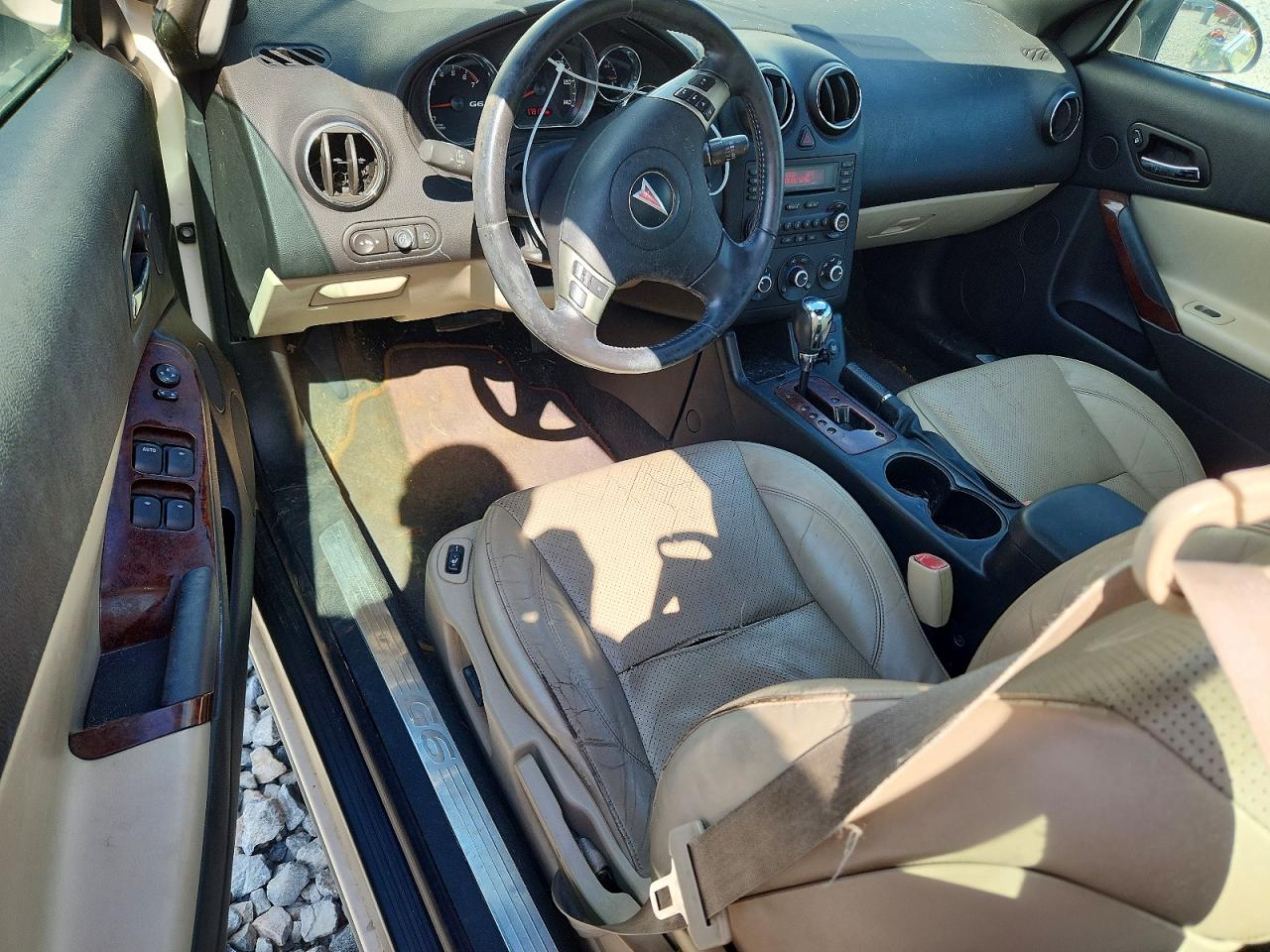 2007 PONTIAC G6 GT photo 22