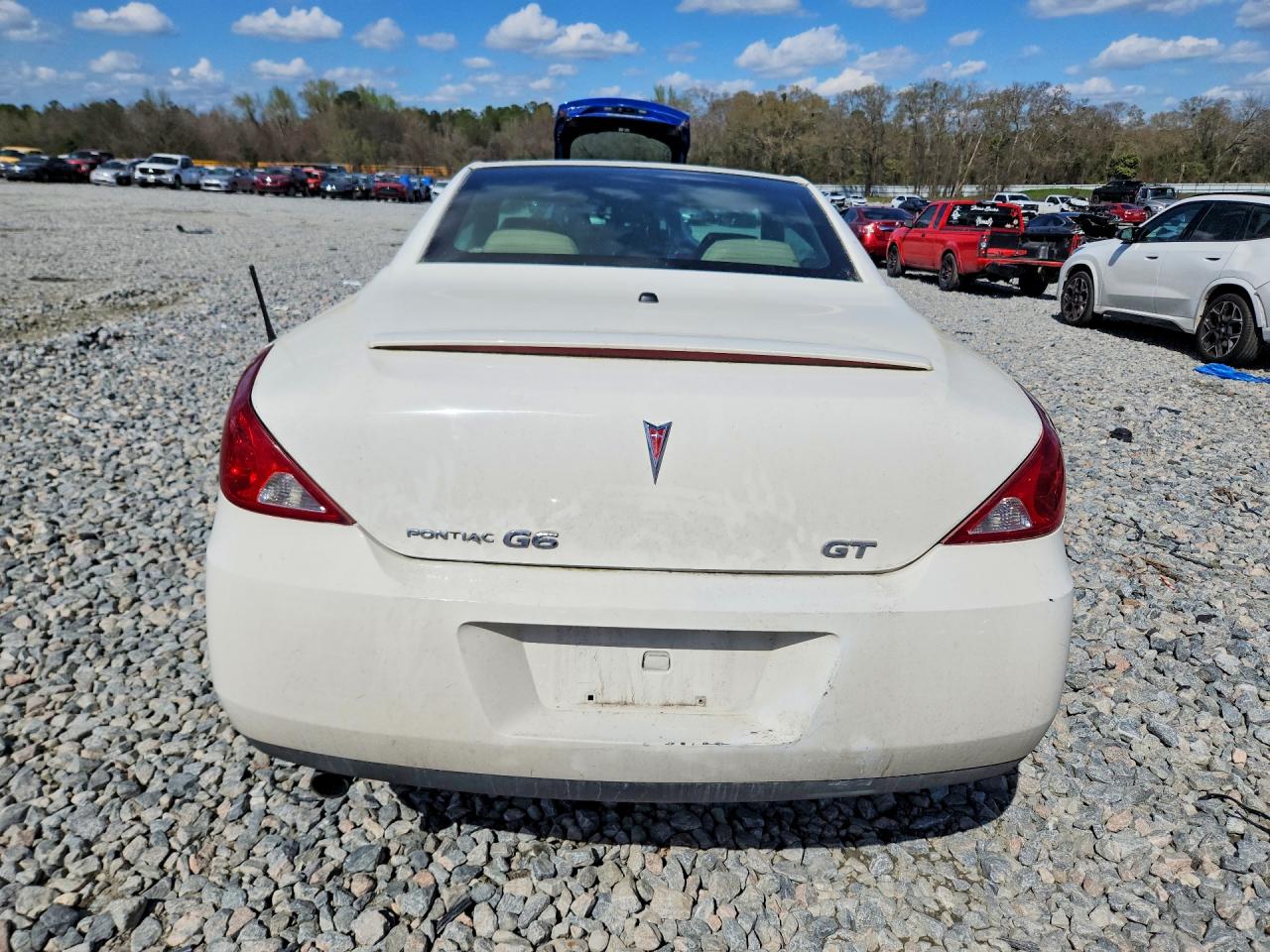 2007 PONTIAC G6 GT photo 16
