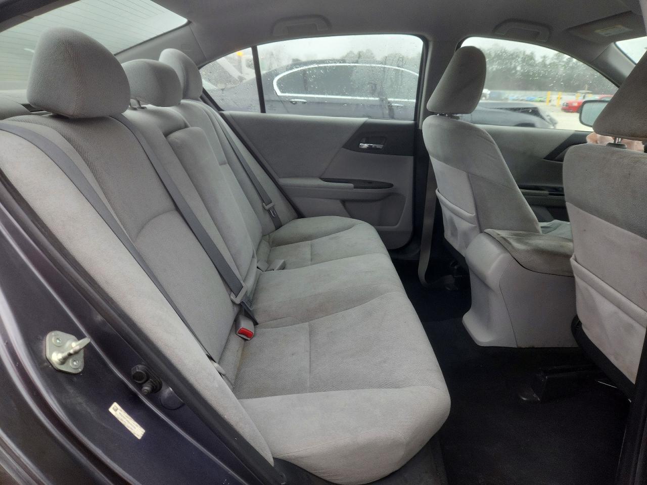 2013 HONDA ACCORD LX photo 28