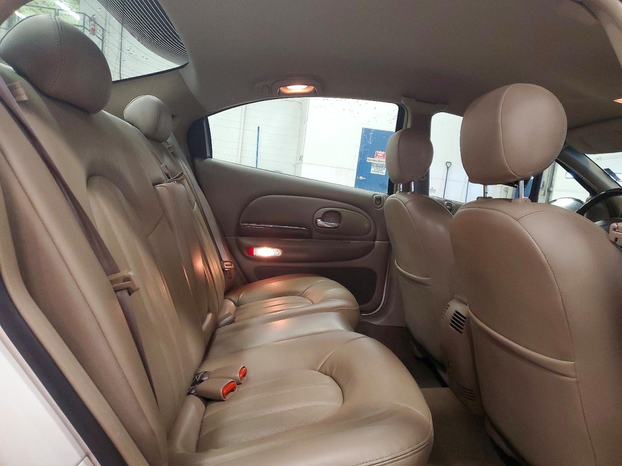 2001 CHRYSLER 300M photo 19
