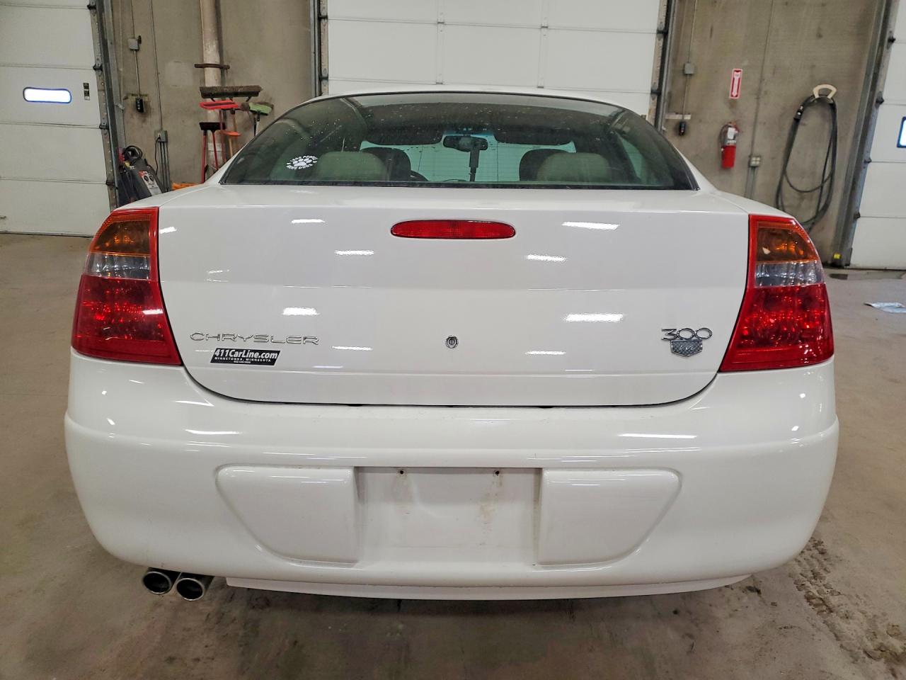 2001 CHRYSLER 300M photo 11