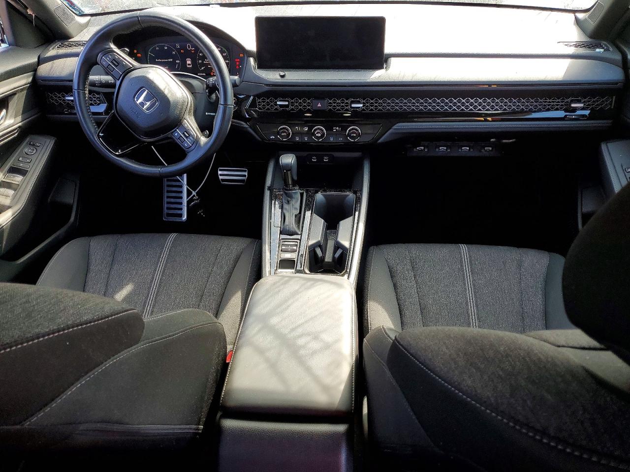 2024 HONDA ACCORD HYBRID SPORT photo 22