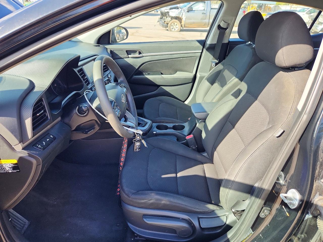 2019 HYUNDAI ELANTRA SEL photo 13