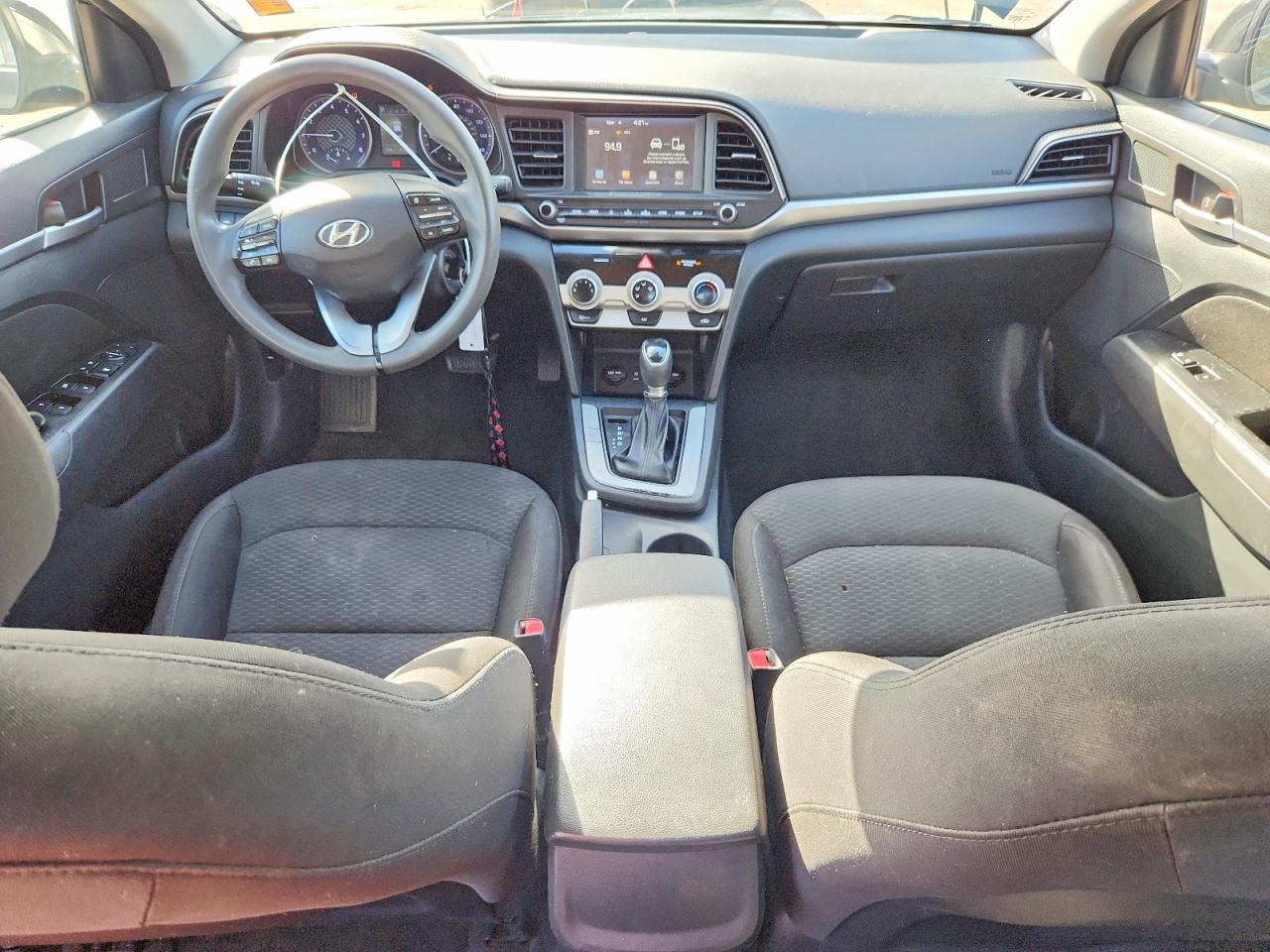 2019 HYUNDAI ELANTRA SEL photo 15