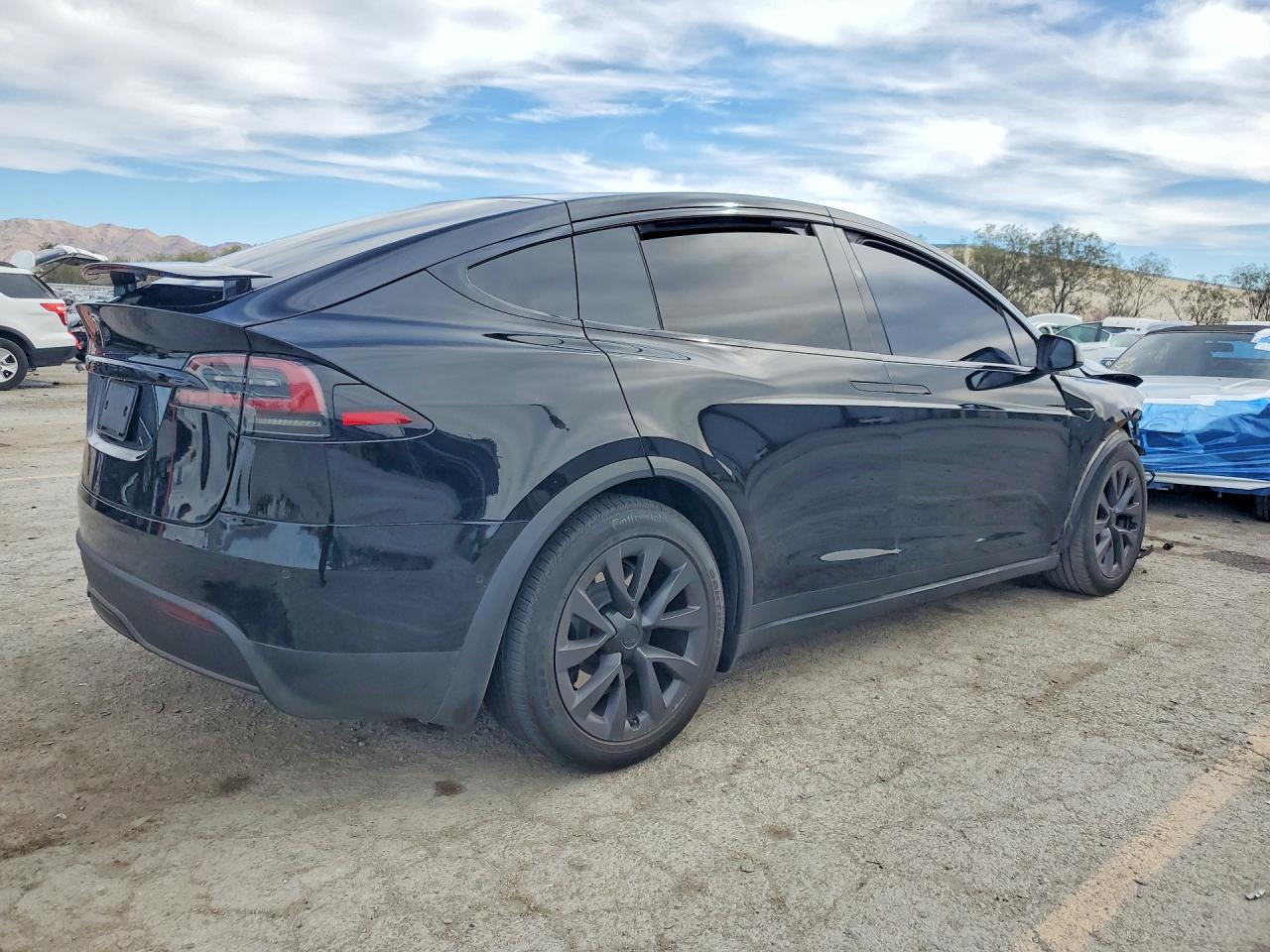 2023 TESLA MODEL X photo 7