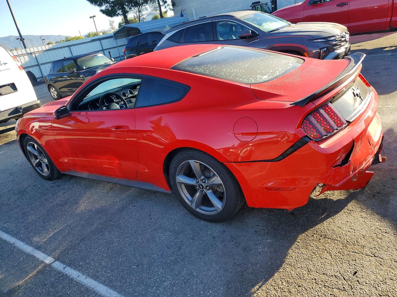 2015 FORD MUSTANG photo 4