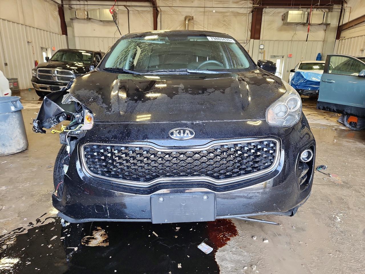 2017 KIA SPORTAGE LX photo 13