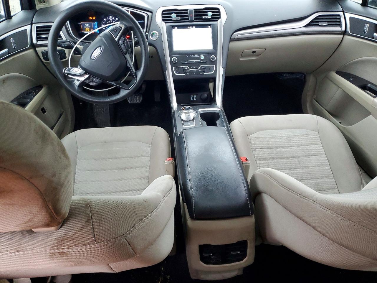 2019 FORD FUSION SE photo 22