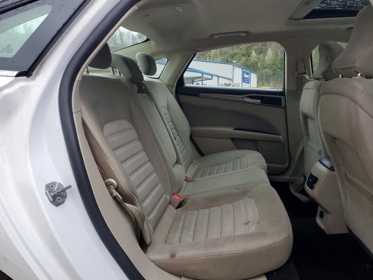 2019 FORD FUSION SE photo 28