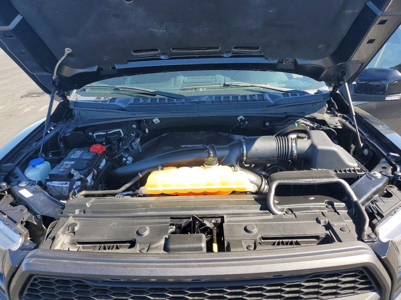 2018 FORD F150 RAPTOR photo 21